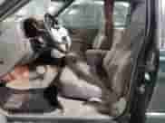 2003 Chevrolet S-10 с VIN 1GCCS19HX38195763, выставлен на аукционе Copart как лот 68523304 с пробегом 74 379 миль миль и Списание • Salvage title. История ставок и продаж доступна на DreamBid. Изображение 7.