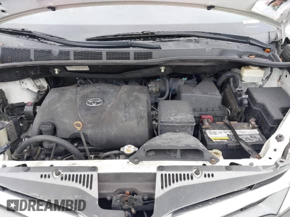 2018 Toyota Sienna XLE Auto Access Seat with VIN 5TDYZ3DC3JS965061, listed as a IAAI auction lot 43236824 with 298,304 mi miles and . Bid and sale history available at DreamBid. Image 10.