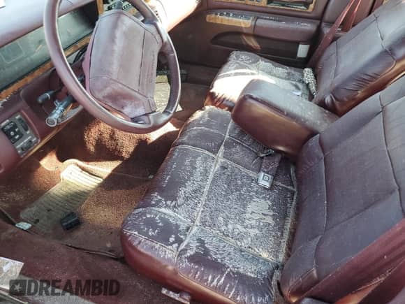 1993 Chevrolet Caprice с VIN 1G1BN5379PW119651, выставлен на аукционе Copart как лот 77792504 с пробегом 4 883 миль миль и На запчасти • Non repairable. История ставок и продаж доступна на DreamBid. Изображение 7.