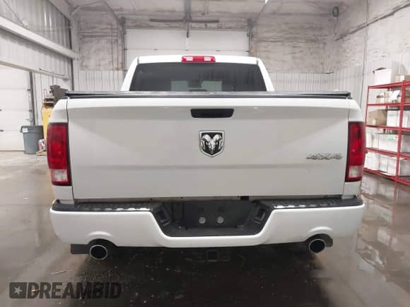 2020 Ram 1500 Tradesman with VIN 3C6RR7KT3LG242477, listed as a IAAI auction lot 41086254 with 110,722 mi miles and . Bid and sale history available at DreamBid. Image 17.