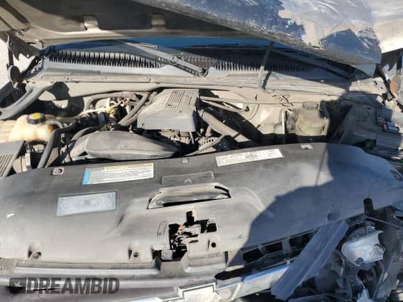 2000 Chevrolet Silverado 2500 LS z VIN 1GCFC29U7YE331000, wystawiony jako Copart lot #47569685 z przebiegiem 350 282 mil mil oraz Szkoda całkowita • Salvage title. Historia ofert i sprzedaży dostępna na DreamBid. Obrazek 13.