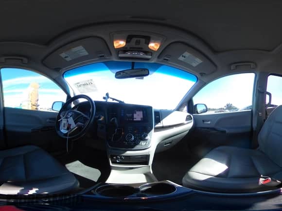 2016 Toyota Sienna XLE with VIN 5TDYK3DC7GS721667, listed as a IAAI auction lot 41400702 with 85,188 mi miles and . Bid and sale history available at DreamBid. Image 21.