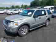 2006 Ford Explorer XLT z VIN 1FMEU73846ZA14049, wystawiony jako IAAI lot #42712449 z przebiegiem 177 760 mil mil oraz . Historia ofert i sprzedaży dostępna na DreamBid. Obrazek 17.