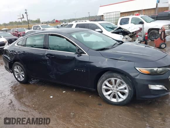 2022 Chevrolet Malibu LT z VIN 1G1ZD5STXNF123432, wystawiony jako IAAI lot #41091332 z przebiegiem 61 388 mil mil oraz . Historia ofert i sprzedaży dostępna na DreamBid. Obrazek 13.