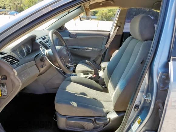 2009 Hyundai Sonata GLS z VIN 5NPET46C89H541321, wystawiony jako Copart lot #86095005 z przebiegiem 223 054 mil mil oraz Szkoda całkowita • Salvage title. Historia ofert i sprzedaży dostępna na DreamBid. Obrazek 7.