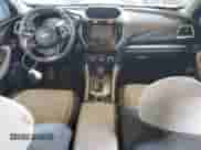 2024 Subaru Forester Premium z VIN JF2SKADC3RH511280, wystawiony jako Copart lot #84187505 z przebiegiem 33 521 mil mil oraz Szkoda całkowita • Salvage title. Historia ofert i sprzedaży dostępna na DreamBid. Obrazek 8.