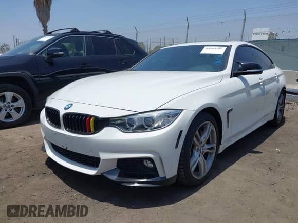 2017 BMW 4 Series 430i with VIN WBA4F7C33HG788528, listed as a IAAI auction lot 42564706 with 67,791 mi miles and . Bid and sale history available at DreamBid. Image 19.