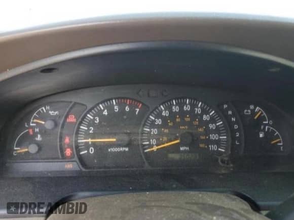 2001 Toyota Tundra SR5 с VIN 5TBBT44181S160189, выставлен на аукционе Copart как лот 87310775 с пробегом 350 485 миль миль и Списание • Salvage title. История ставок и продаж доступна на DreamBid. Изображение 8.