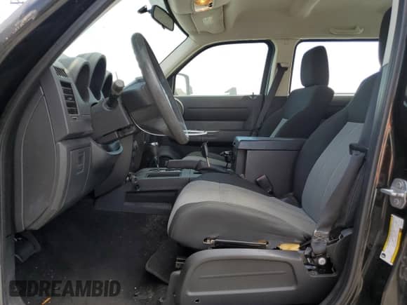 2009 Dodge Nitro SE с VIN 1D8GT28K99W546752, выставлен на аукционе Copart как лот 66042074 с пробегом 175 162 миль миль и Чистый • Clean title. История ставок и продаж доступна на DreamBid. Изображение 7.