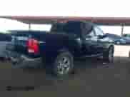 2014 Ram 1500 Big Horn z VIN 1C6RR7LT1ES158734, wystawiony jako IAAI lot #42632086 z przebiegiem 128 637 mil mil oraz . Historia ofert i sprzedaży dostępna na DreamBid. Obrazek 4.