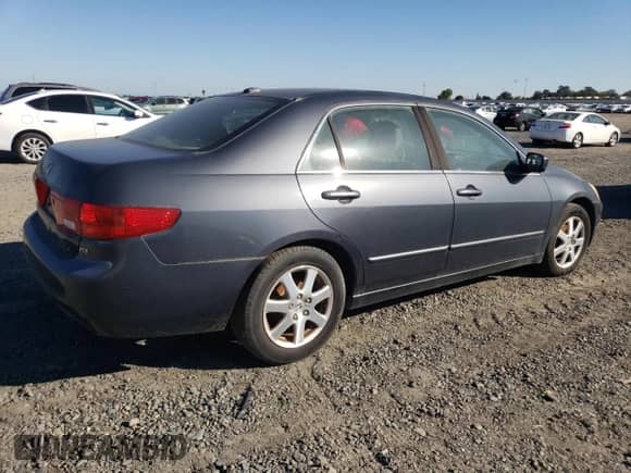 2005 Honda Accord EX-L with VIN 1HGCM66835A046992, listed as a Copart auction lot 90432695 with Not provided miles and Non repairable. Bid and sale history available at DreamBid. Image 3.