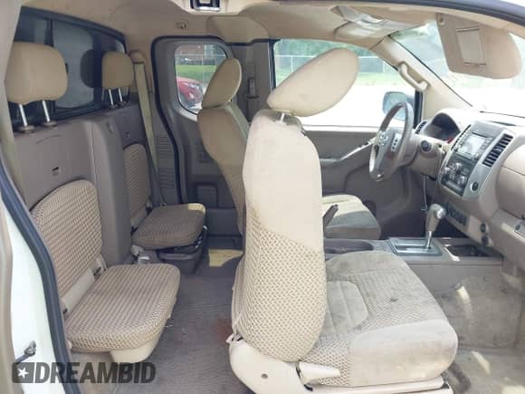 2017 Nissan Frontier SV с VIN 1N6AD0CWXHN725934, выставлен на аукционе IAAI как лот 42423041 с пробегом 332 737 миль миль и . История ставок и продаж доступна на DreamBid. Изображение 8.