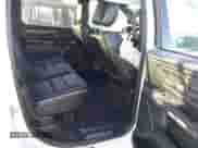 2020 Ram 1500 z VIN 1C6SRFPM6LN205220, wystawiony jako IAAI lot #41437777 z przebiegiem 133 883 mil mil oraz . Historia ofert i sprzedaży dostępna na DreamBid. Obrazek 8.