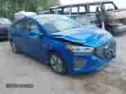2018 Hyundai Ioniq Blue с VIN KMHC65LC2JU090577, выставлен на аукционе IAAI как лот 42964152 с пробегом 83 896 миль миль и . История ставок и продаж доступна на DreamBid. Изображение 1.