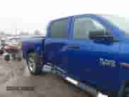2015 Ram 1500 Express z VIN 1C6RR7KTXFS616399, wystawiony jako IAAI lot #43298636 z przebiegiem 35 406 mil mil oraz . Historia ofert i sprzedaży dostępna na DreamBid. Obrazek 6.