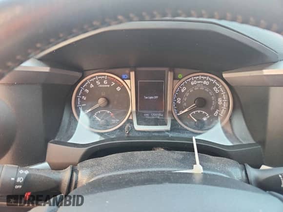 2020 Toyota Tacoma SR5 с VIN 3TMCZ5AN9LM327203, выставлен на аукционе Copart как лот 71714355 с пробегом 120 059 миль миль и Списание • Salvage title. История ставок и продаж доступна на DreamBid. Изображение 9.