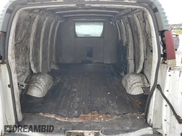 2000 Chevrolet City Express Cargo with VIN 1GCEG15W4Y1143950, listed as a Copart auction lot 86747024 with Not provided miles and Salvage title. Bid and sale history available at DreamBid. Image 10.
