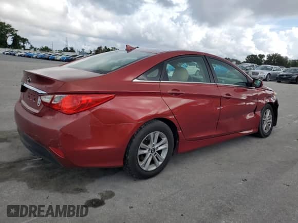 2014 Hyundai Sonata GLS z VIN 5NPEB4AC1EH948465, wystawiony jako Copart lot #82322195 z przebiegiem 138 489 mil mil oraz Szkoda całkowita • Salvage title. Historia ofert i sprzedaży dostępna na DreamBid. Obrazek 3.