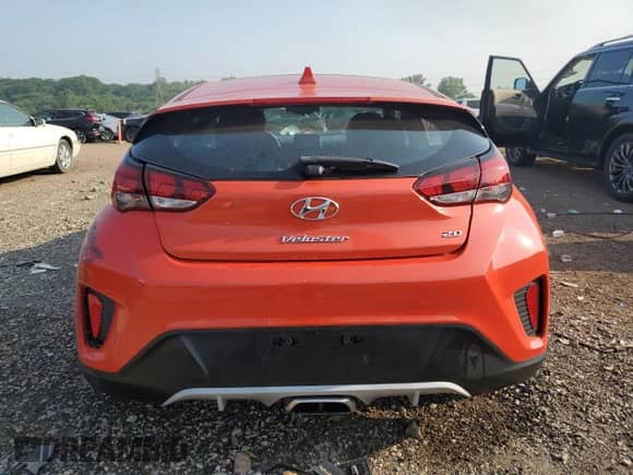 2019 Hyundai Veloster 2.0 with VIN KMHTG6AF0KU015636, listed as a Copart auction lot 67258925 with 65,994 mi miles and Salvage title. Bid and sale history available at DreamBid. Image 6.