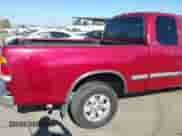 2000 Toyota Tundra SR5 с VIN 5TBBT4415YS001401, выставлен на аукционе IAAI как лот 43387080 с пробегом 252 174 миль миль и . История ставок и продаж доступна на DreamBid. Изображение 21.