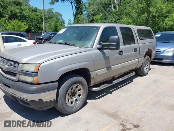 2005 Chevrolet Silverado 1500 LS с VIN 2GCEK13T751384088, выставлен на аукционе IAAI как лот 42544719 с пробегом 253 735 миль миль и . История ставок и продаж доступна на DreamBid. Изображение 2.