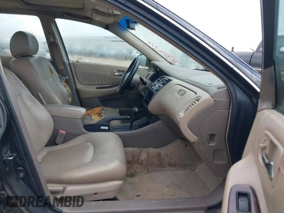 1998 Honda Accord EX with VIN 1HGCG1654WA053029, listed as a IAAI auction lot 42783728 with 254,349 mi miles and . Bid and sale history available at DreamBid. Image 5.