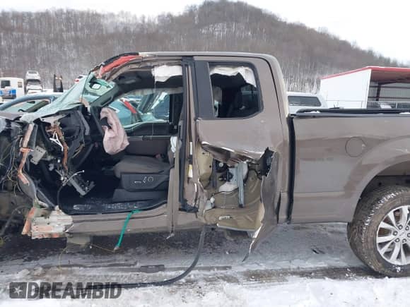 2017 Ford F-150 XL с VIN 1FTFX1EG1HFC74818, выставлен на аукционе IAAI как лот 41235975 с пробегом 47 000 миль миль и . История ставок и продаж доступна на DreamBid. Изображение 15.