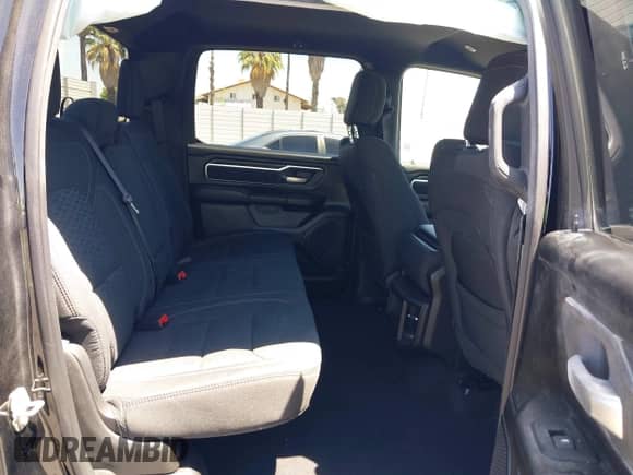 2025 Ram 1500 Lone Star z VIN 1C6SRFFP2SN538752, wystawiony jako IAAI lot #42266903 z przebiegiem 6 180 mil mil oraz . Historia ofert i sprzedaży dostępna na DreamBid. Obrazek 8.