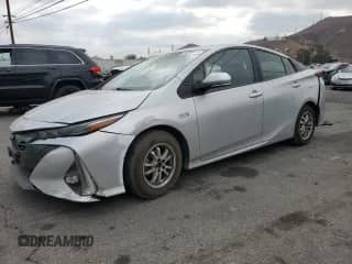 2018 Toyota Prius Plus с VIN JTDKARFP3J3097130, выставлен на аукционе Copart как лот 84395815 с пробегом 209 713 миль миль и Списание • Salvage title. История ставок и продаж доступна на DreamBid. Изображение 1.