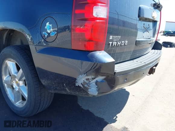 2007 Chevrolet Tahoe LT с VIN 1GNFK13007J123511, выставлен на аукционе IAAI как лот 42216176 с пробегом Не указан миль и . История ставок и продаж доступна на DreamBid. Изображение 6.