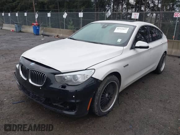 2015 BMW 5 Series 535i Gran Turismo с VIN WBA5M2C50FGH99033, выставлен на аукционе IAAI как лот 41165837 с пробегом 127 578 миль миль и . История ставок и продаж доступна на DreamBid. Изображение 17.