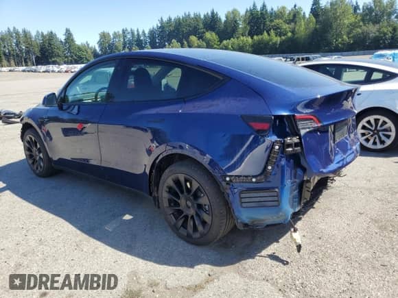 2022 Tesla Model Y Long Range с VIN 7SAYGAEE2NF558307, выставлен на аукционе Copart как лот 66450195 с пробегом 5 226 миль миль и Списание • Salvage title. История ставок и продаж доступна на DreamBid. Изображение 2.