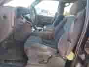 2005 GMC Sierra 1500 SLE z VIN 2GTEK13T351241316, wystawiony jako Copart lot #64139725 z przebiegiem 217 454 mil mil oraz Szkoda całkowita • Salvage title. Historia ofert i sprzedaży dostępna na DreamBid. Obrazek 7.