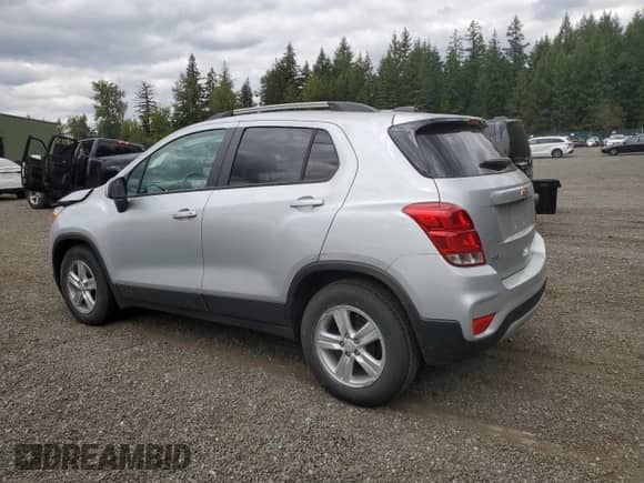 2022 Chevrolet Trax LT с VIN KL7CJLSM5NB564988, выставлен на аукционе Copart как лот 60512355 с пробегом 49 790 миль миль и Списание • Salvage title. История ставок и продаж доступна на DreamBid. Изображение 2.