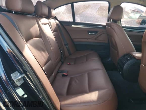 2016 BMW 5 Series 535d xDrive z VIN WBAFV3C55GD687464, wystawiony jako Copart lot #71502605 z przebiegiem 147 244 mil mil oraz Nie do naprawy • Non repairable. Historia ofert i sprzedaży dostępna na DreamBid. Obrazek 10.