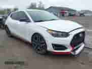 2021 Hyundai Veloster z VIN KMHT36AH3MU009877, wystawiony jako IAAI lot #42209546 z przebiegiem Nie podano mil oraz . Historia ofert i sprzedaży dostępna na DreamBid. Obrazek 1.