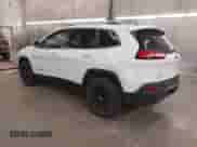 2016 Jeep Cherokee Latitude с VIN 1C4PJMCS8GW199290, выставлен на аукционе IAAI как лот 42258970 с пробегом 184 698 миль миль и . История ставок и продаж доступна на DreamBid. Изображение 3.