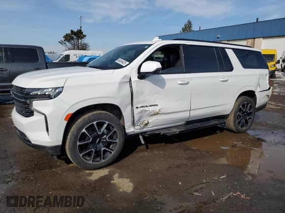 2021 Chevrolet Suburban RST с VIN 1GNSKEKD1MR333249, выставлен на аукционе Copart как лот 46404425 с пробегом 81 878 миль миль и Списание • Salvage title. История ставок и продаж доступна на DreamBid. Изображение 1.