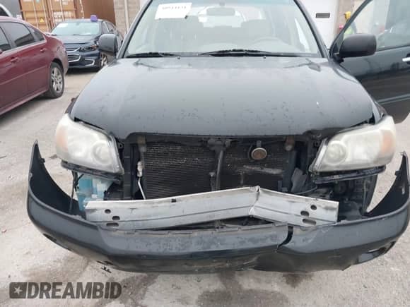 2007 Toyota Highlander с VIN JTEGP21A970131043, выставлен на аукционе IAAI как лот 40944131 с пробегом 229 148 миль миль и . История ставок и продаж доступна на DreamBid. Изображение 6.