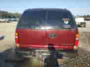 2000 Chevrolet Suburban LT z VIN 3GNEC16T0YG132453, wystawiony jako Copart lot #75047174 z przebiegiem Nie podano mil oraz Szkoda całkowita • Salvage title. Historia ofert i sprzedaży dostępna na DreamBid. Obrazek 6.