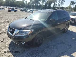 2015 Nissan Pathfinder SV with VIN 5N1AR2MM5FC656071, listed as a Copart auction lot 67895605 with 128,206 mi miles and Salvage title. Bid and sale history available at DreamBid. Image 1.