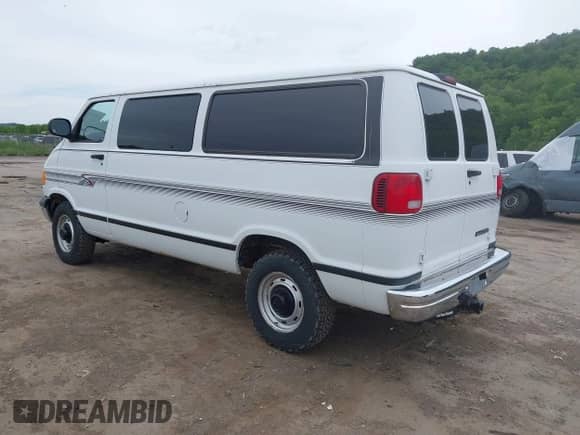 2000 Dodge Passenger с VIN 2B4JB25Y6YK159217, выставлен на аукционе IAAI как лот 42301836 с пробегом 49 393 миль миль и . История ставок и продаж доступна на DreamBid. Изображение 3.