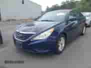 2012 Hyundai Sonata GLS with VIN 5NPEB4AC0CH438346, listed as a IAAI auction lot 43325789 with 125,651 mi miles and . Bid and sale history available at DreamBid. Image 2.