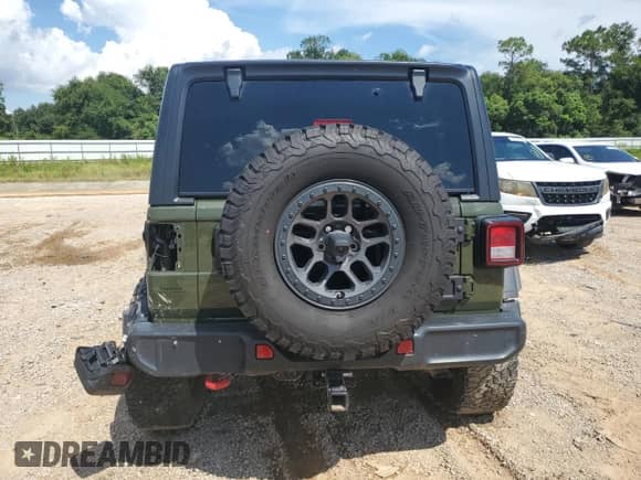 2021 Jeep Wrangler Unlimited Rubicon with VIN 1C4JJXFG8MW842764, listed as a Copart auction lot 68940995 with 22,198 mi miles and Salvage title. Bid and sale history available at DreamBid. Image 6.