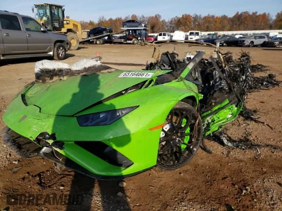 2021 Lamborghini Huracan with VIN ZHWUT5ZF9MLA17679, listed as a Copart auction lot 65164661 with Not provided miles and Salvage title. Bid and sale history available at DreamBid. Image 2.