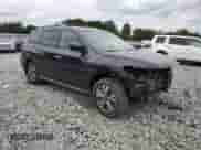 2020 Nissan Pathfinder S z VIN 5N1DR2AN0LC648210, wystawiony jako Copart lot #80644265 z przebiegiem 67 046 mil mil oraz Szkoda całkowita • Salvage title. Historia ofert i sprzedaży dostępna na DreamBid. Obrazek 4.