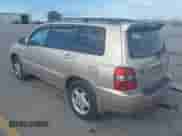 2005 Toyota Highlander с VIN JTEEP21A050088555, выставлен на аукционе IAAI как лот 43018552 с пробегом 380 000 миль миль и . История ставок и продаж доступна на DreamBid. Изображение 3.