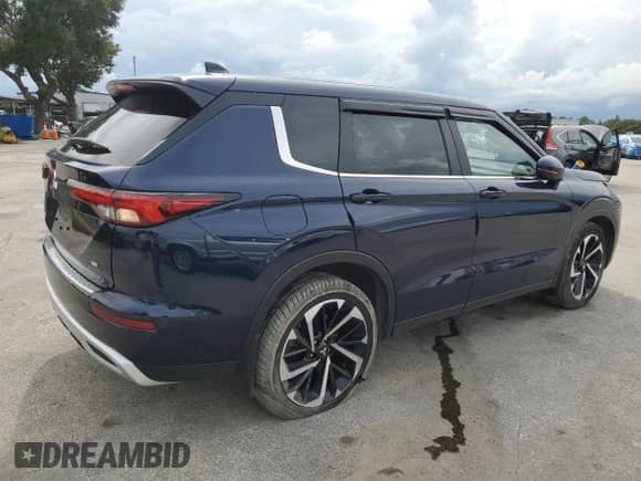 2024 Mitsubishi Outlander SE z VIN JA4J3VA87RZ085578, wystawiony jako Copart lot #80992625 z przebiegiem 8 245 mil mil oraz Nie do naprawy • Non repairable. Historia ofert i sprzedaży dostępna na DreamBid. Obrazek 3.