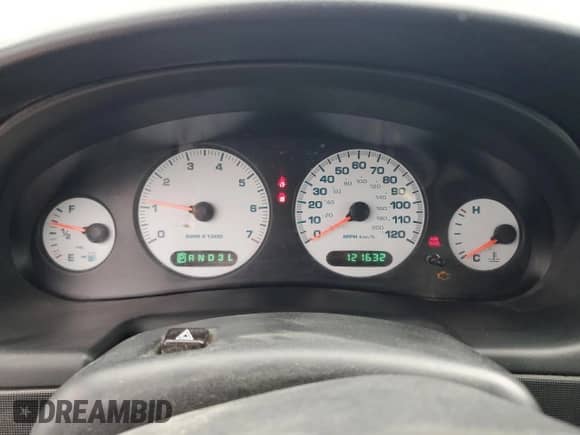 2004 Dodge Intrepid SE with VIN 2B3HD46R64H631021, listed as a Copart auction lot 85269635 with 121,632 mi miles and Salvage title. Bid and sale history available at DreamBid. Image 9.