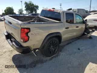 2024 Chevrolet Colorado 4WD Trail Boss с VIN 1GCPTEEK2R1256807, выставлен на аукционе Copart как лот 66575315 с пробегом 6 592 миль миль и Списание • Salvage title. История ставок и продаж доступна на DreamBid. Изображение 3.